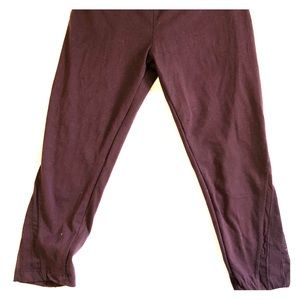 Maroon yoga leggings